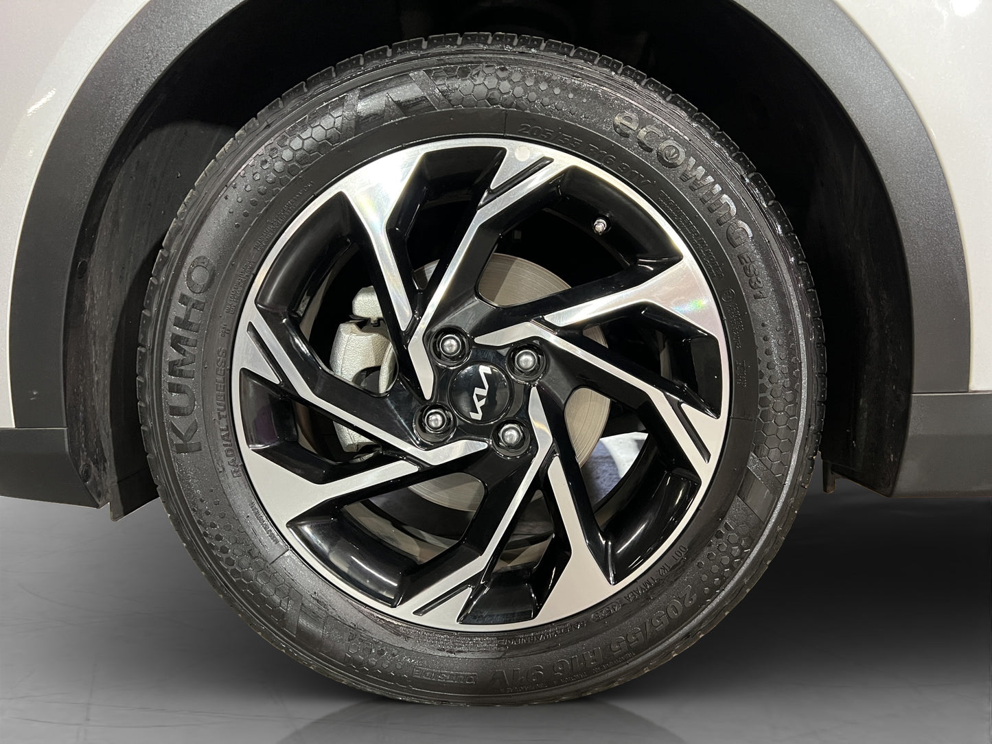 2024 KIA K3 EX HB