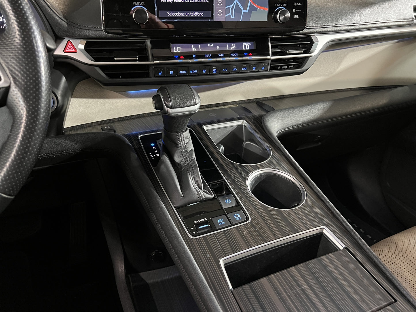2021 Toyota Sienna Limited Hibrida