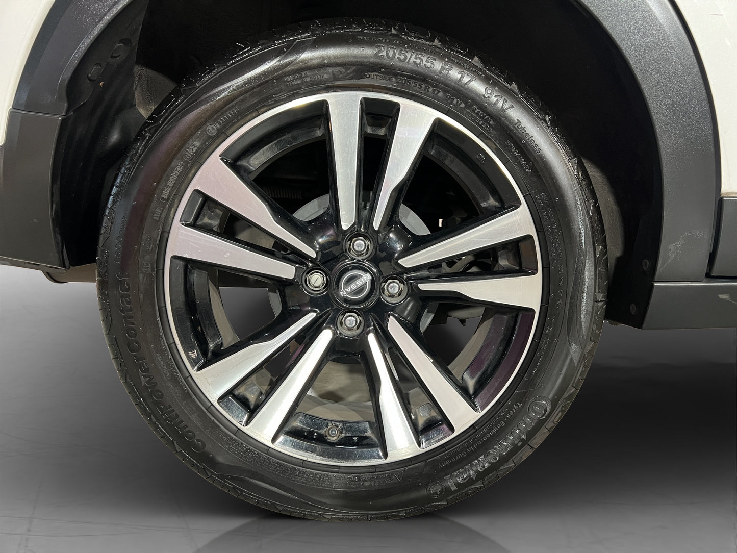 2022 Nissan Kicks Advance