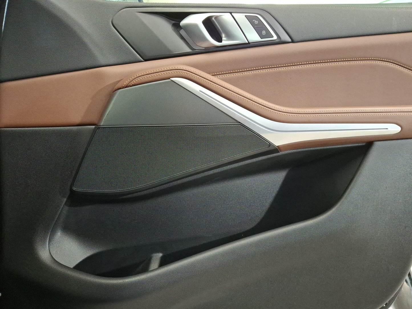 2023 BMW X5 40i