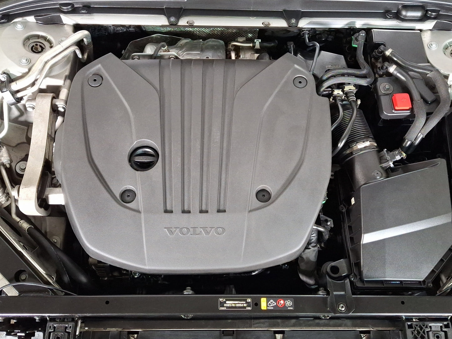 2023 Volvo S60 B4 MILD HYBRID