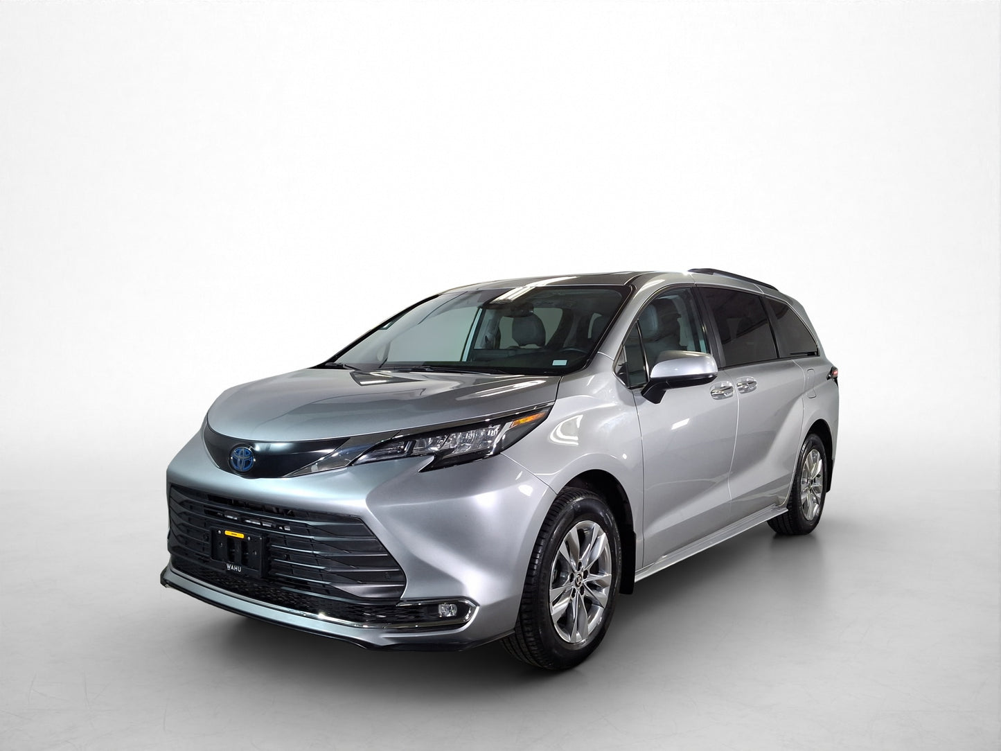 2022 Toyota Sienna XLE Piel Híbrida