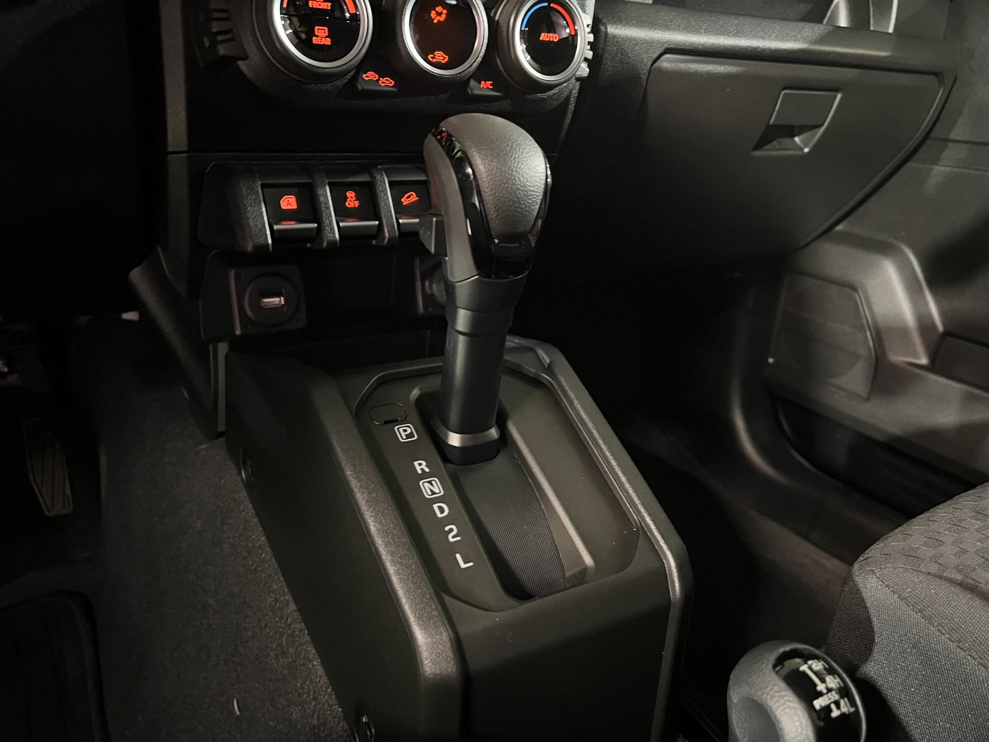 2023 Suzuki Jimny GLX