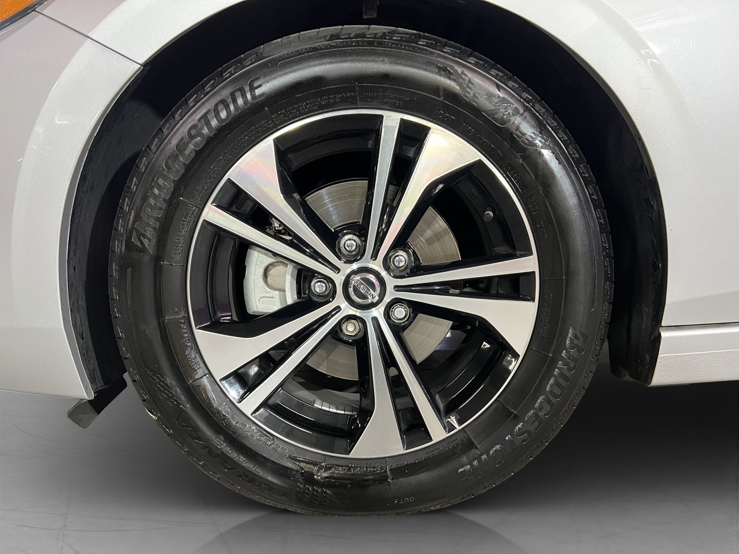 2023 Nissan Sentra Advance