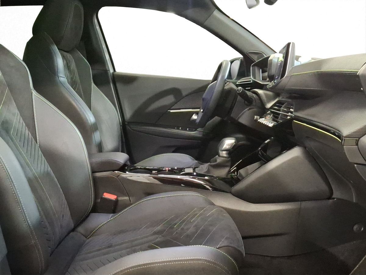 2024 Peugeot 2008 GT