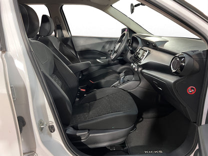2022 Nissan Kicks Advance
