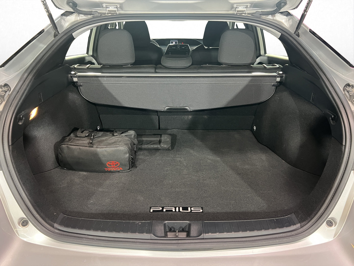 2022 Toyota Prius Híbrido Base