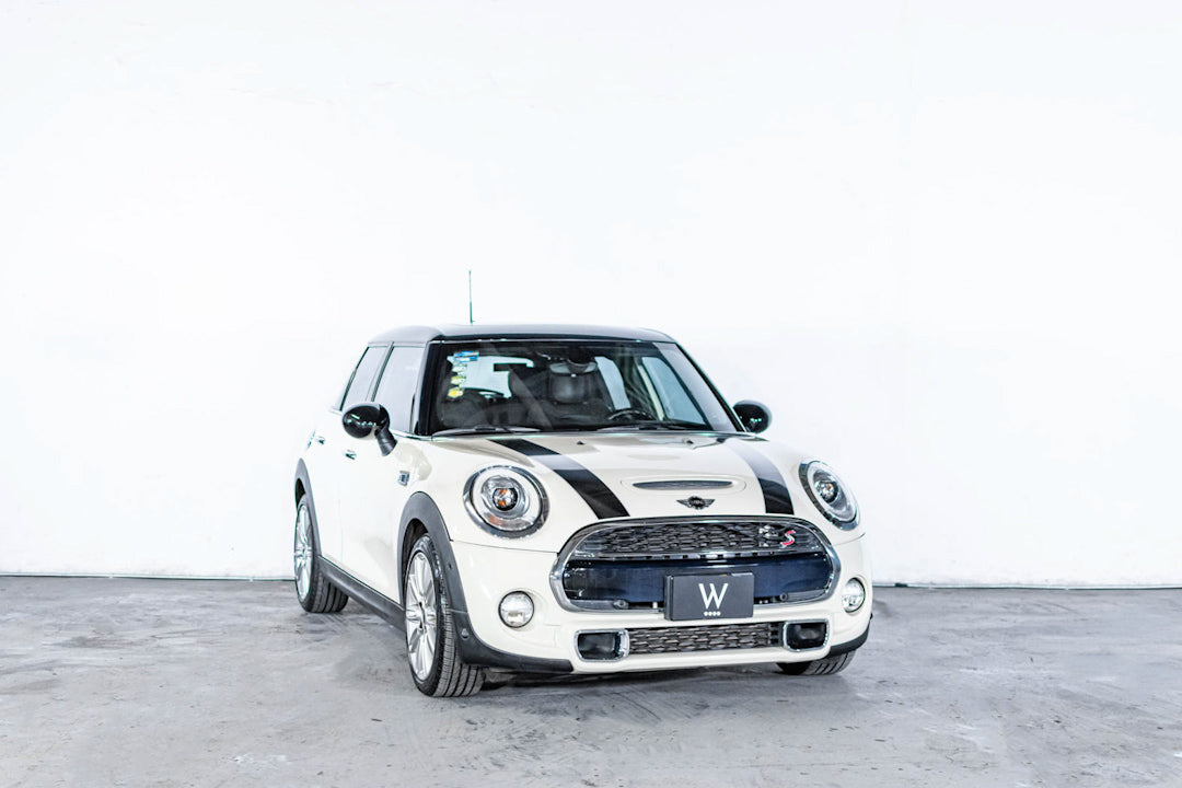 2018 Mini Cooper S Hot Chili 5pts