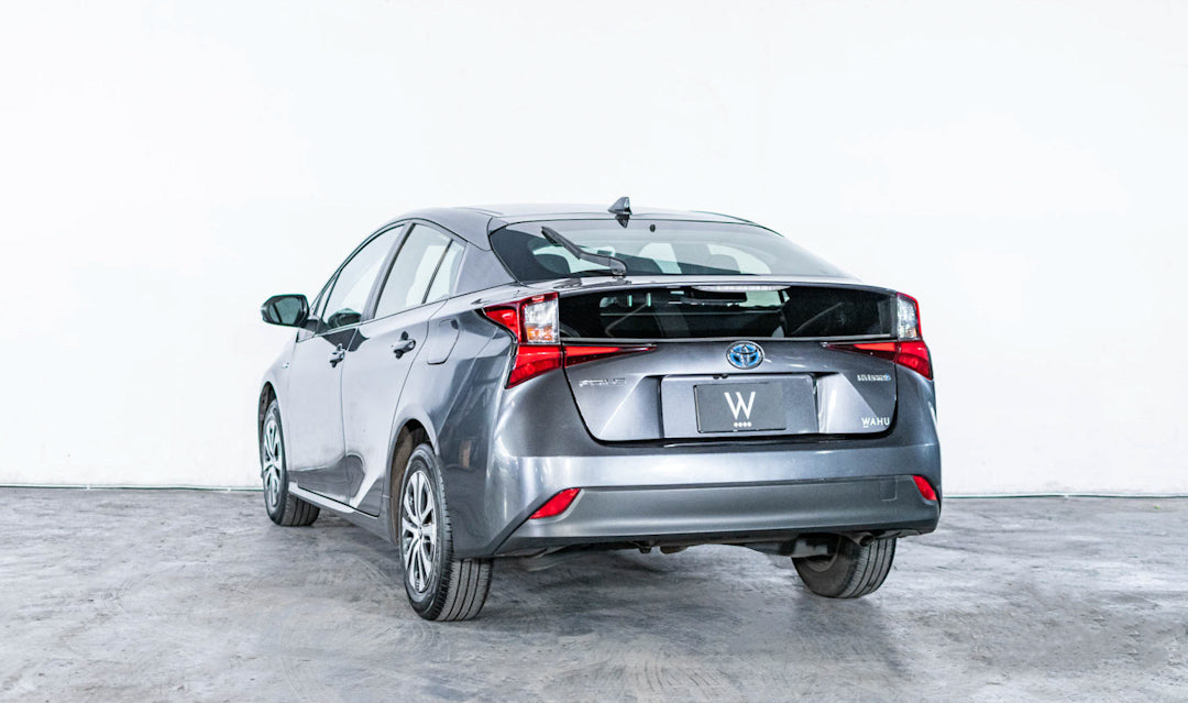 2021 Toyota Prius Híbrido Premium