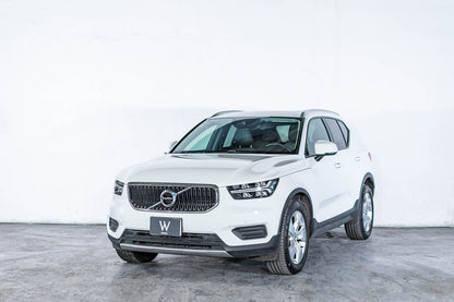 2021 Volvo XC40 Momentum T4