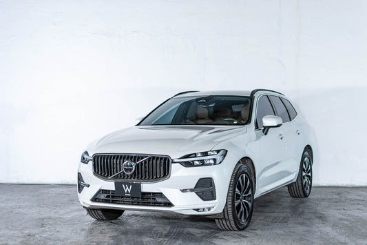 2023 Volvo XC60 B5 Plus AWD