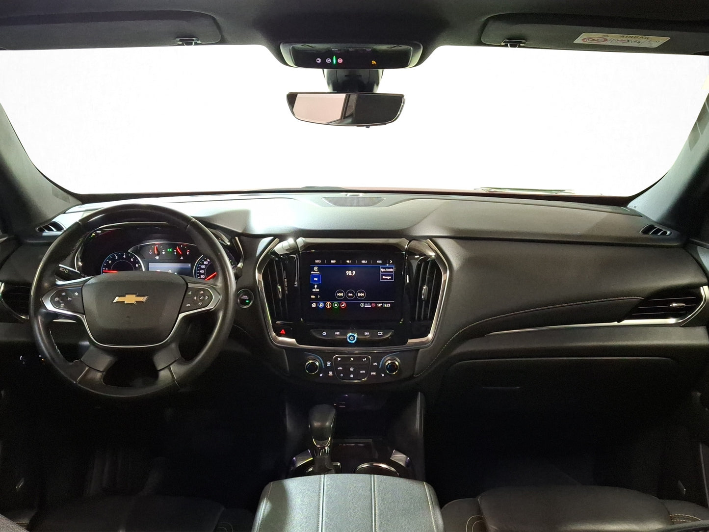 2023 Chevrolet Traverse LT