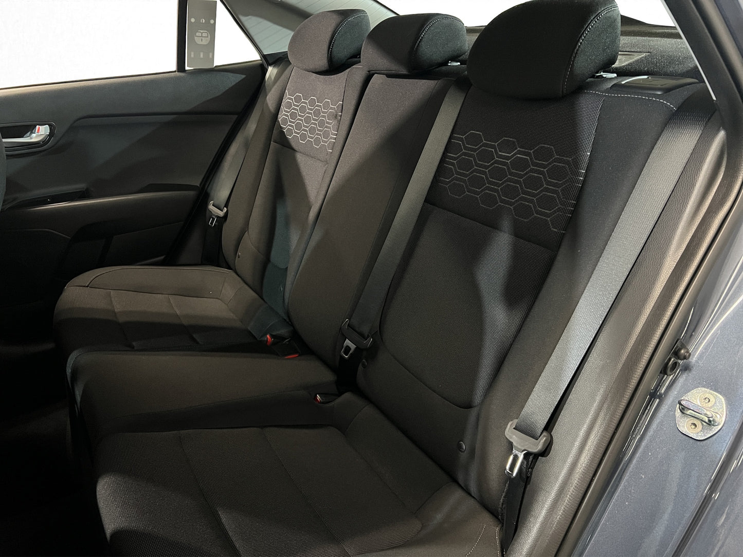 2022 KIA Rio Sedan LX