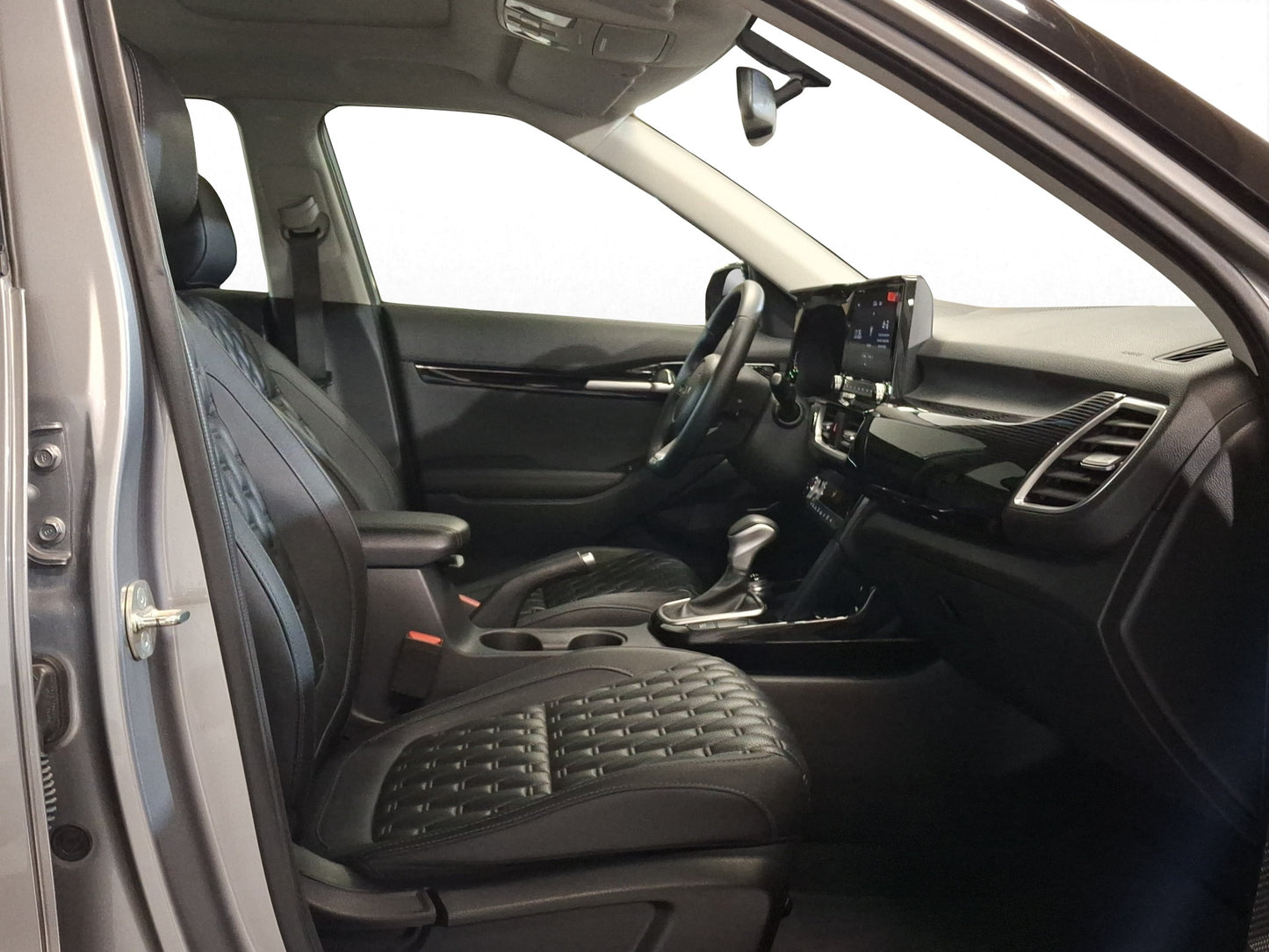2023 KIA Seltos SX