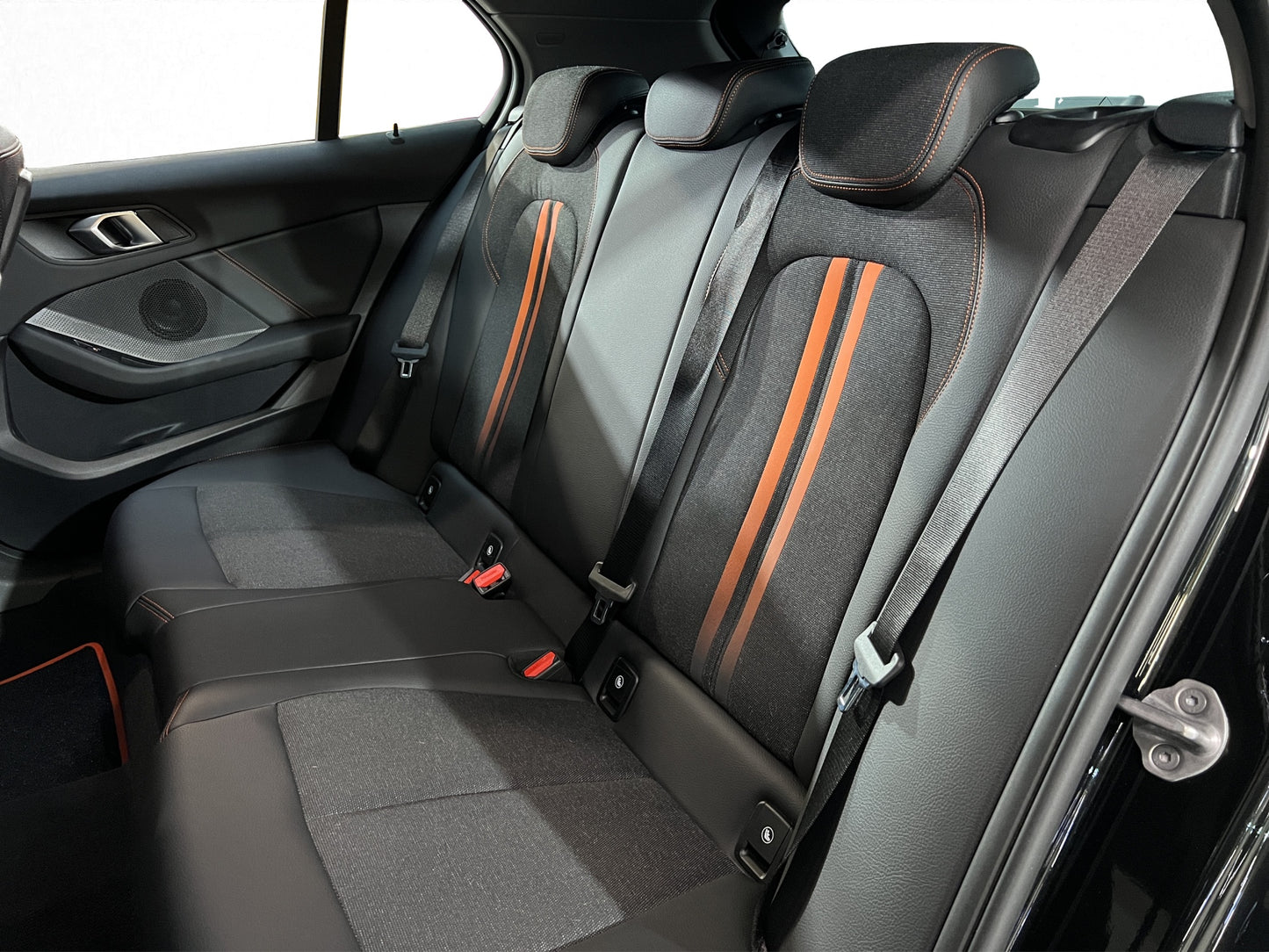 2024 BMW Serie 1 118i