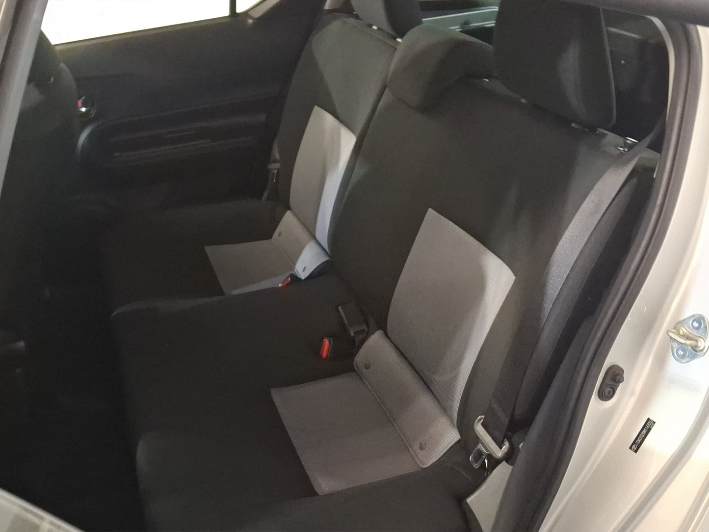 2021 Toyota Prius C Híbrido