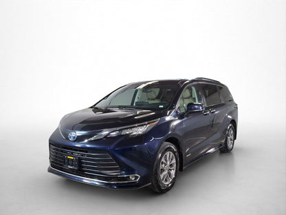 2021 Toyota Sienna XLE Piel Híbrida