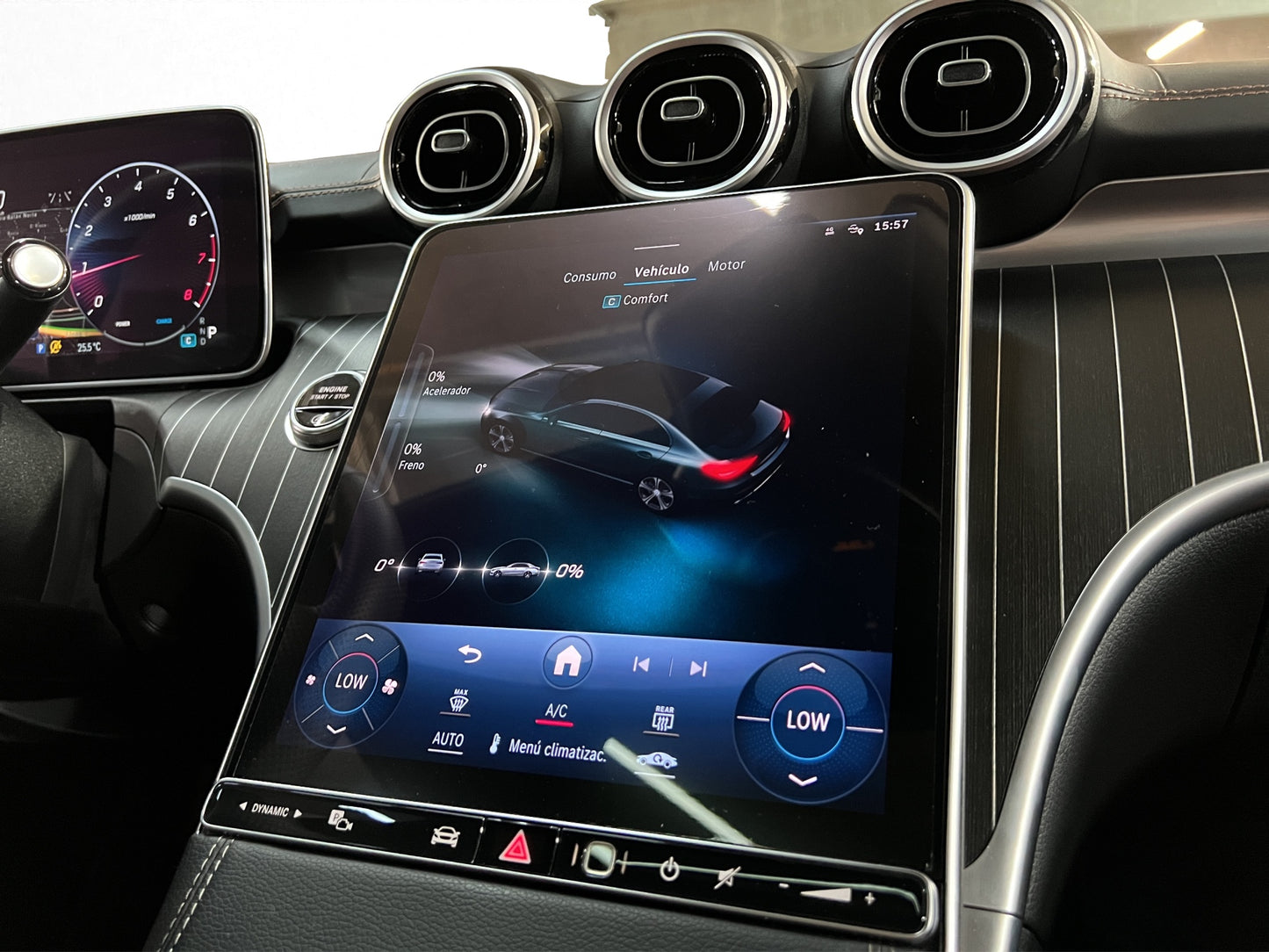 2024 Mercedes Benz C200 Sport MHEV