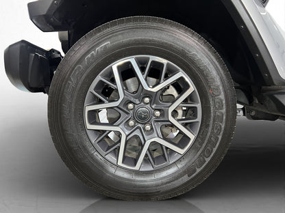 2024 Jeep Wrangler Unlimited Sahara