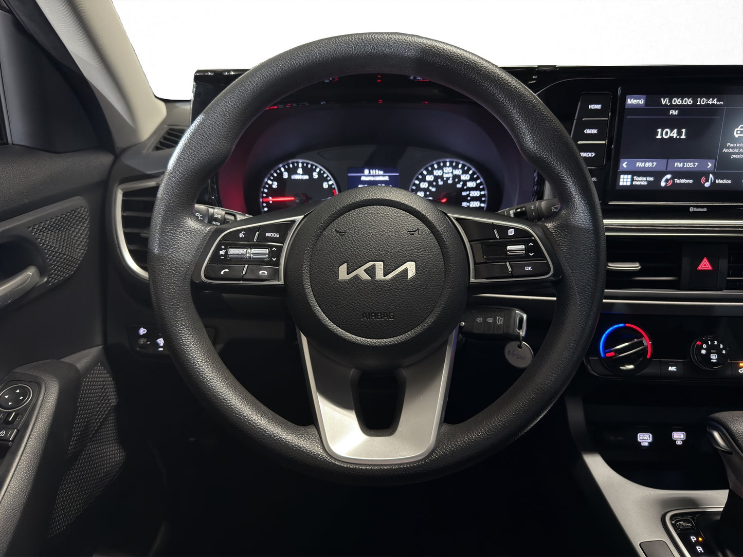 2023 KIA Seltos EX