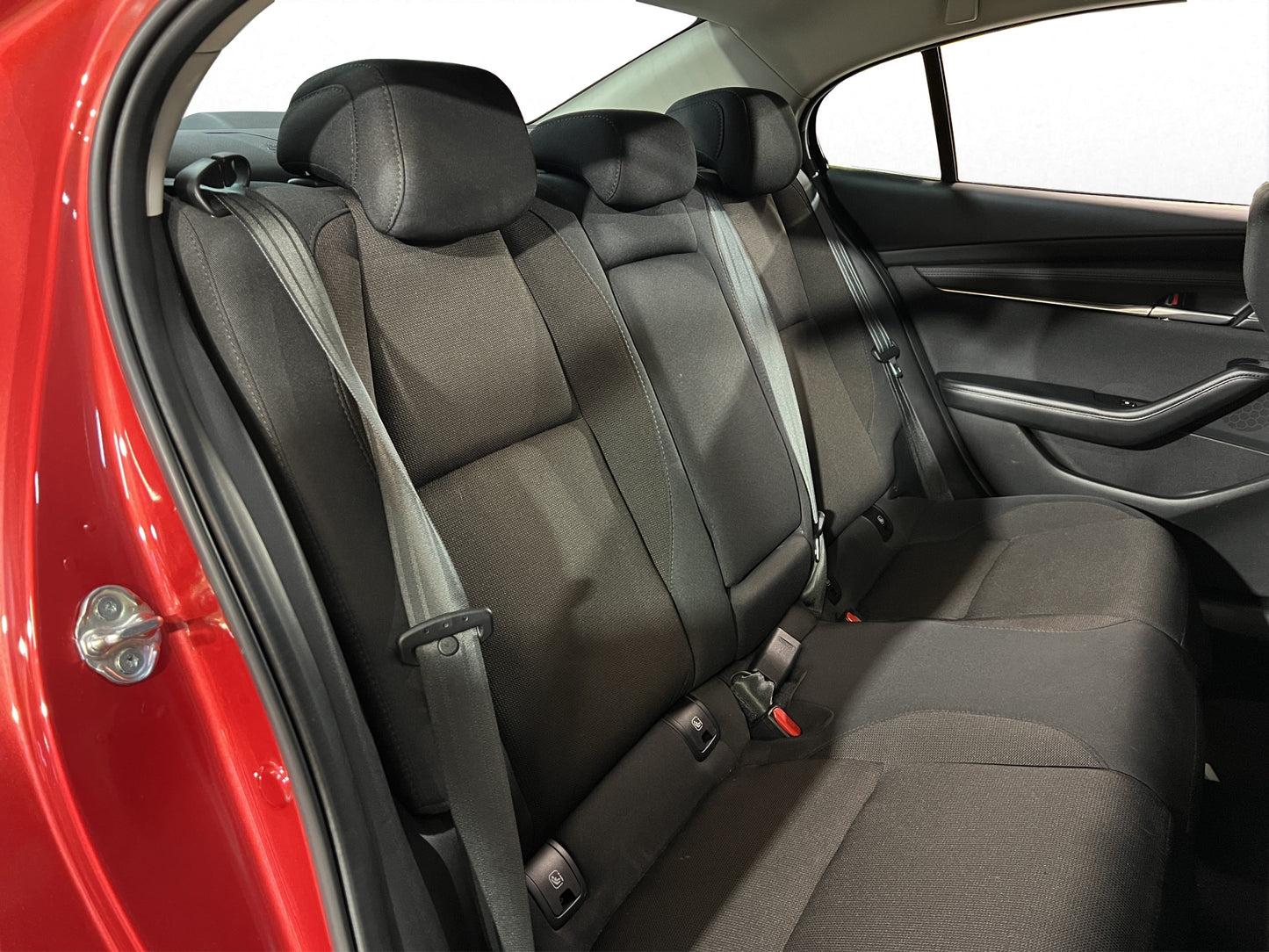 2025 Mazda 3 i Sport