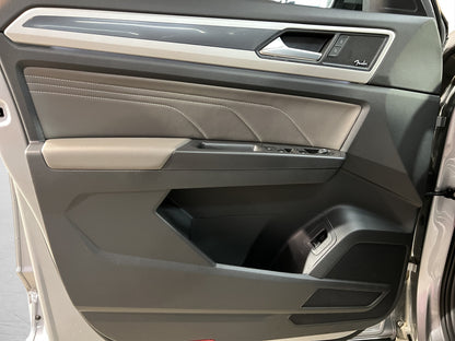 2022 Volkswagen Cross Sport R-Line