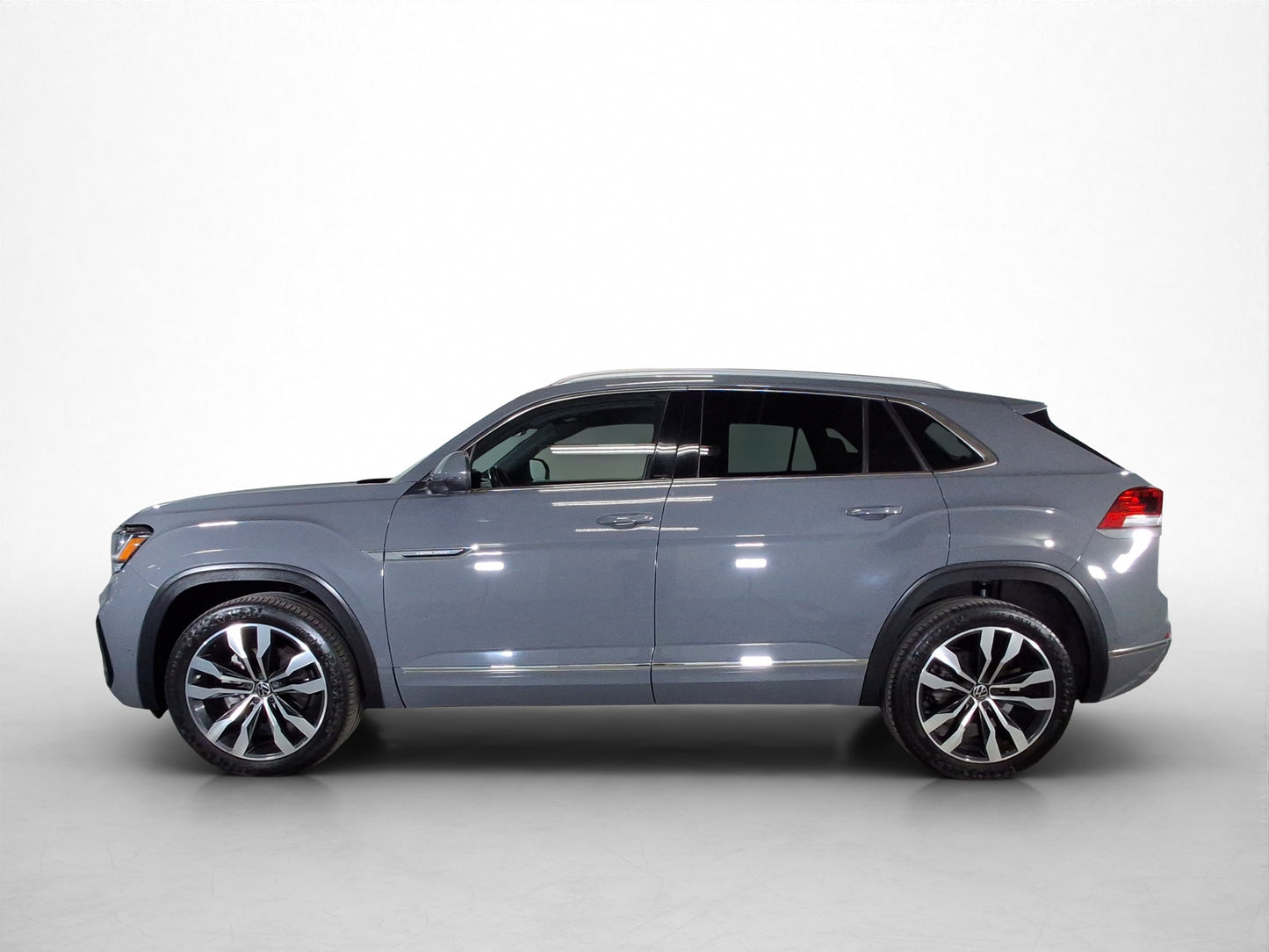 2022 Volkswagen Cross Sport R-Line