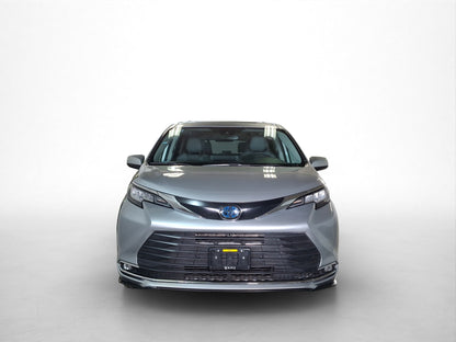2022 Toyota Sienna XLE Piel Híbrida