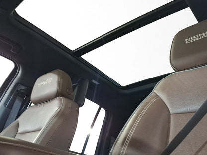 2022 Chevrolet Suburban High Country