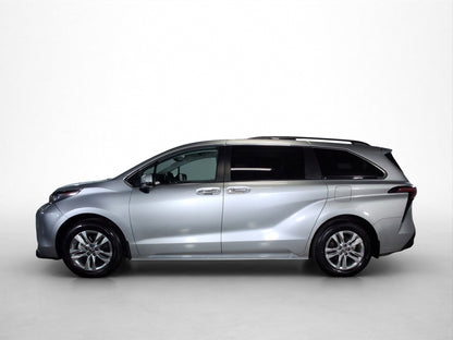 2022 Toyota Sienna XLE Piel Híbrida