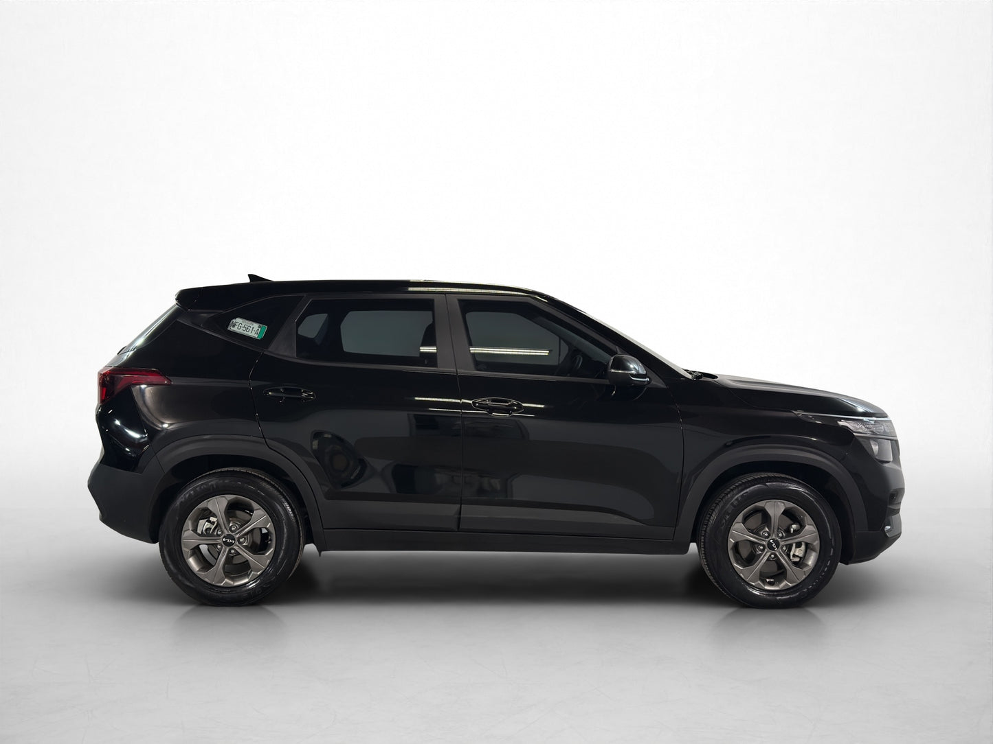 2023 KIA Seltos EX