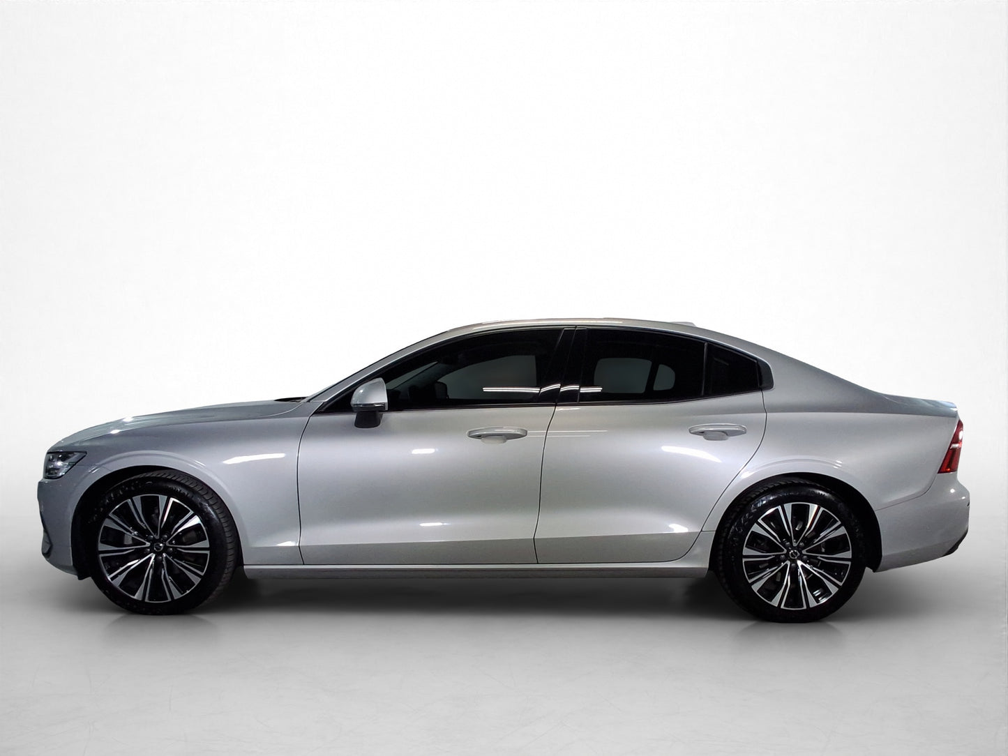 2023 Volvo S60 B4 MILD HYBRID