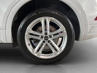 2022 Audi Q5 S-Line