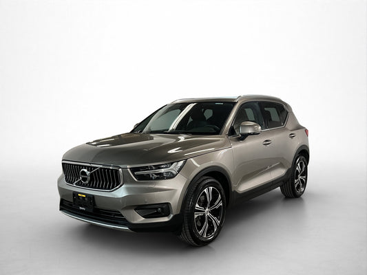 2021 Volvo XC40 Inscription T4