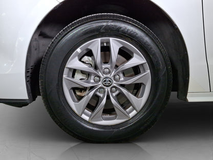 2022 Toyota Sienna LE