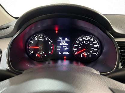 2022 KIA Rio Sedan LX