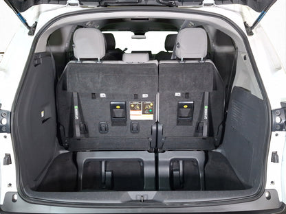 2022 Toyota Sienna LE
