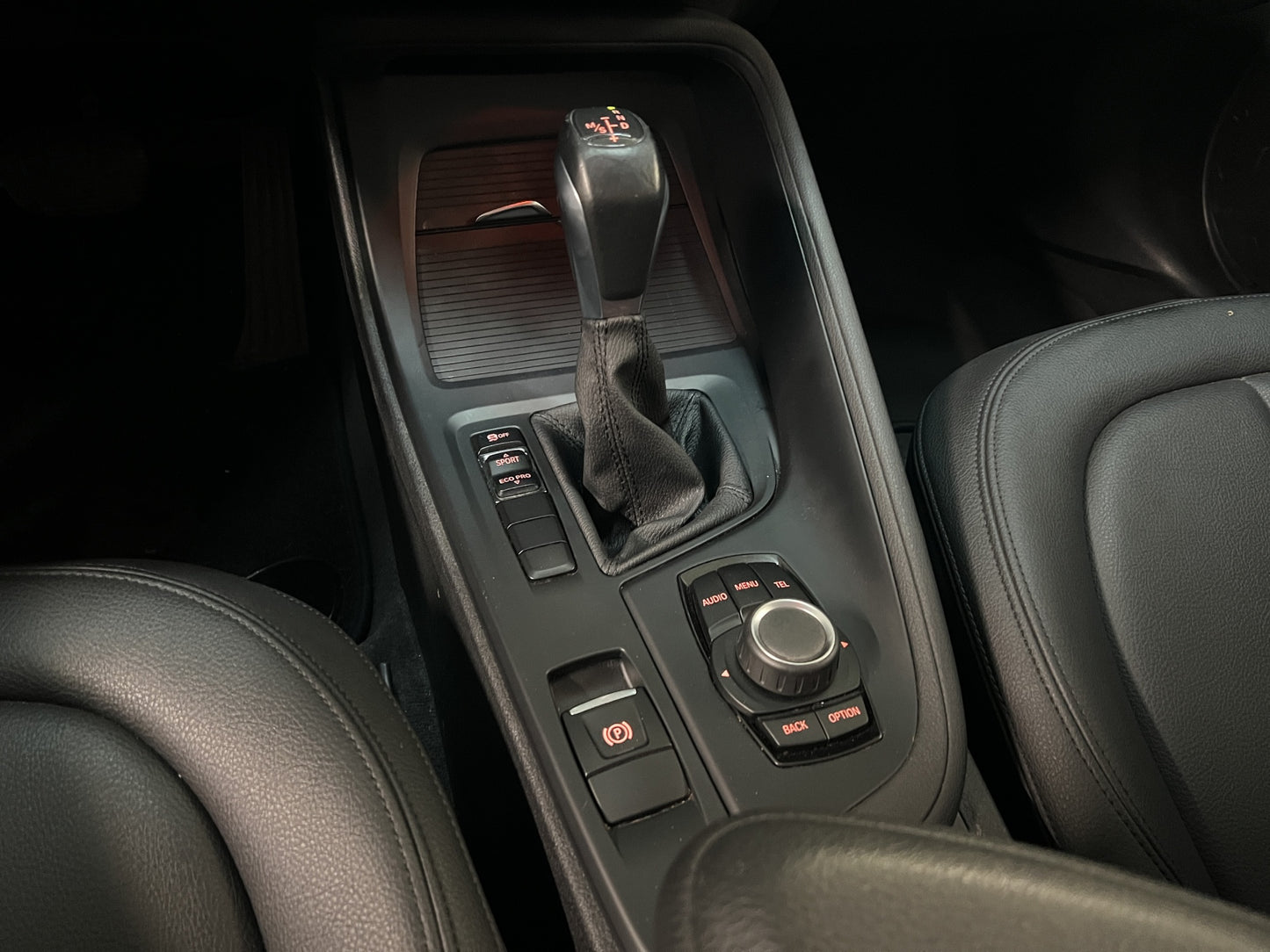 2017 BMW X1 18i sDrive