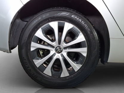 2020 Toyota Prius Híbrido Premium