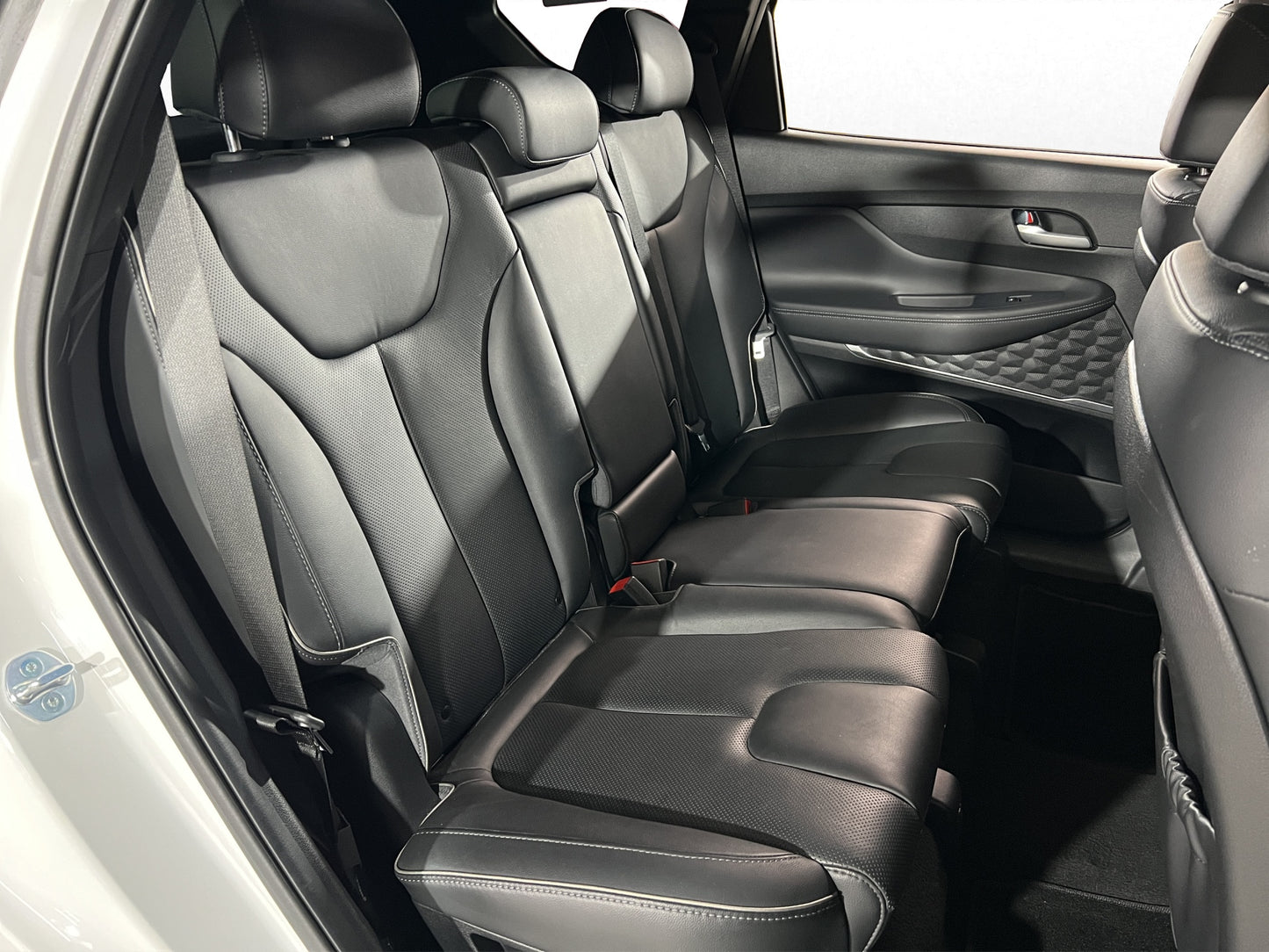 2024 Hyundai Santa Fe GLS Premium