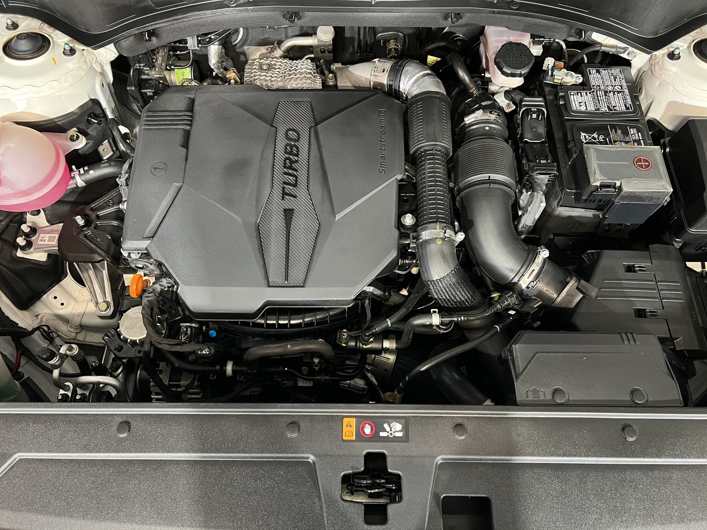 2024 Hyundai Santa Fe GLS Premium