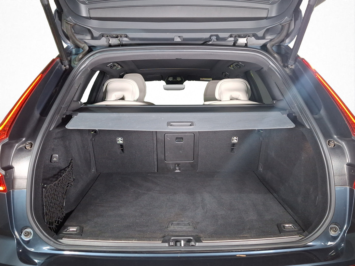 2022 Volvo XC60 Inscription AWD