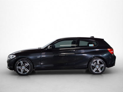 2017 BMW Serie 1 120iA Sport