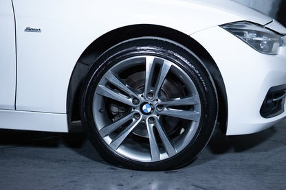 2018 BMW Serie 3 330i Sportline