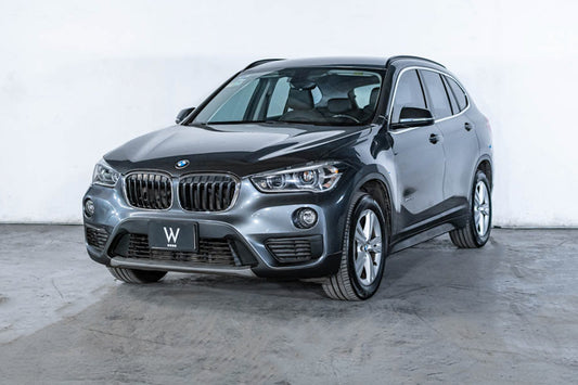2017 BMW X1 18i sDrive