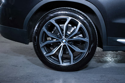 2019 BMW X3 30i X-Line