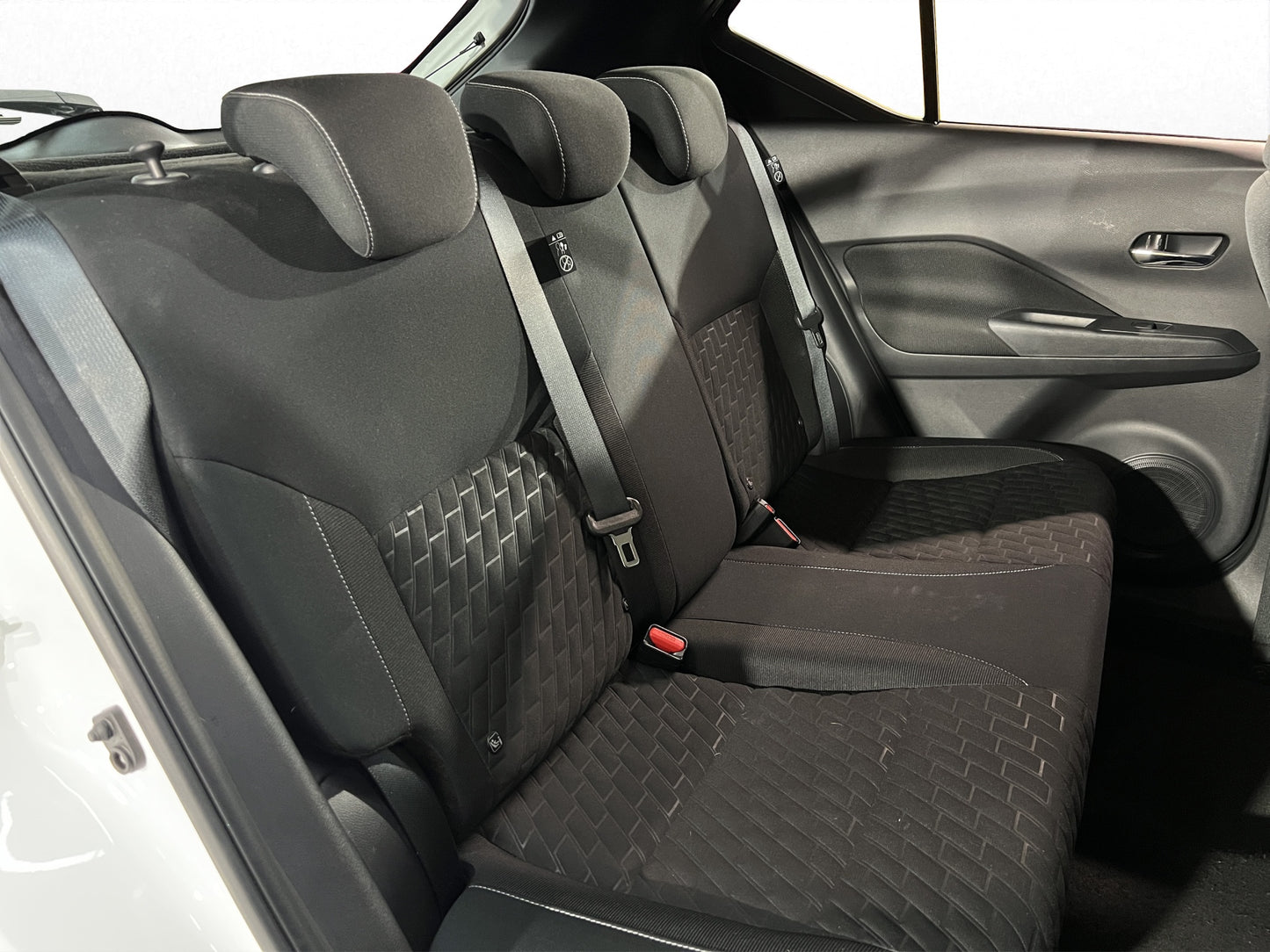 2022 Nissan Kicks Advance