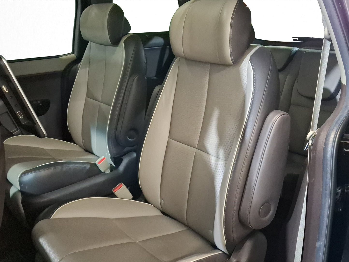 2020 KIA Sedona SXL V6