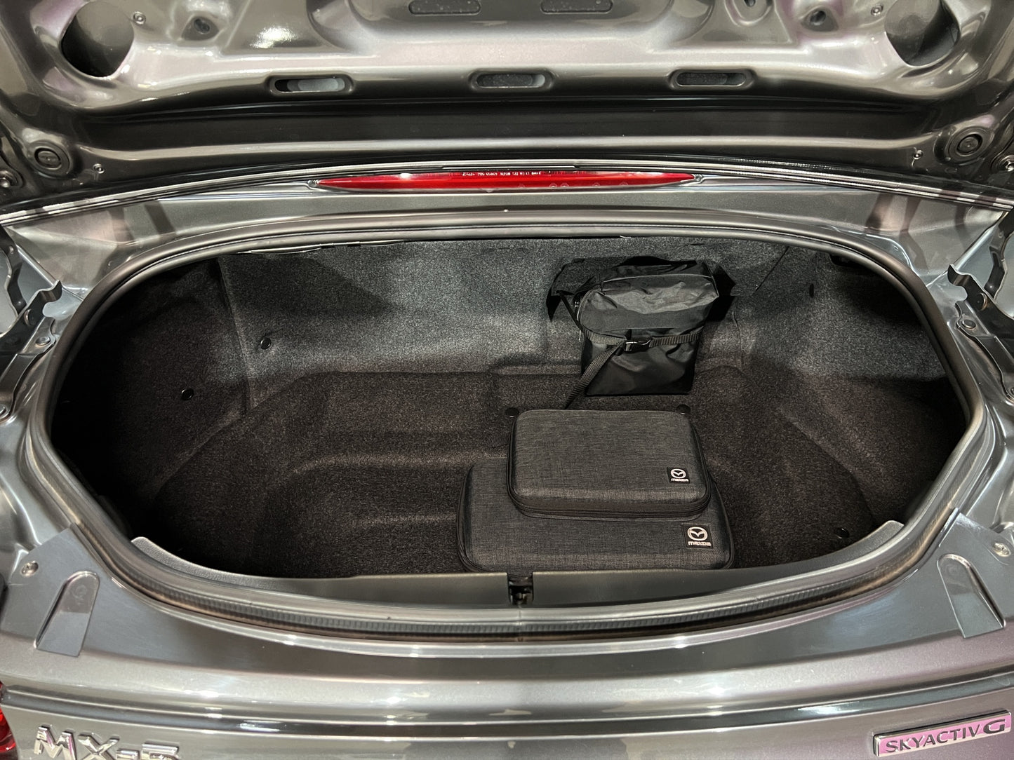 2023 Mazda MX-5 i Sport