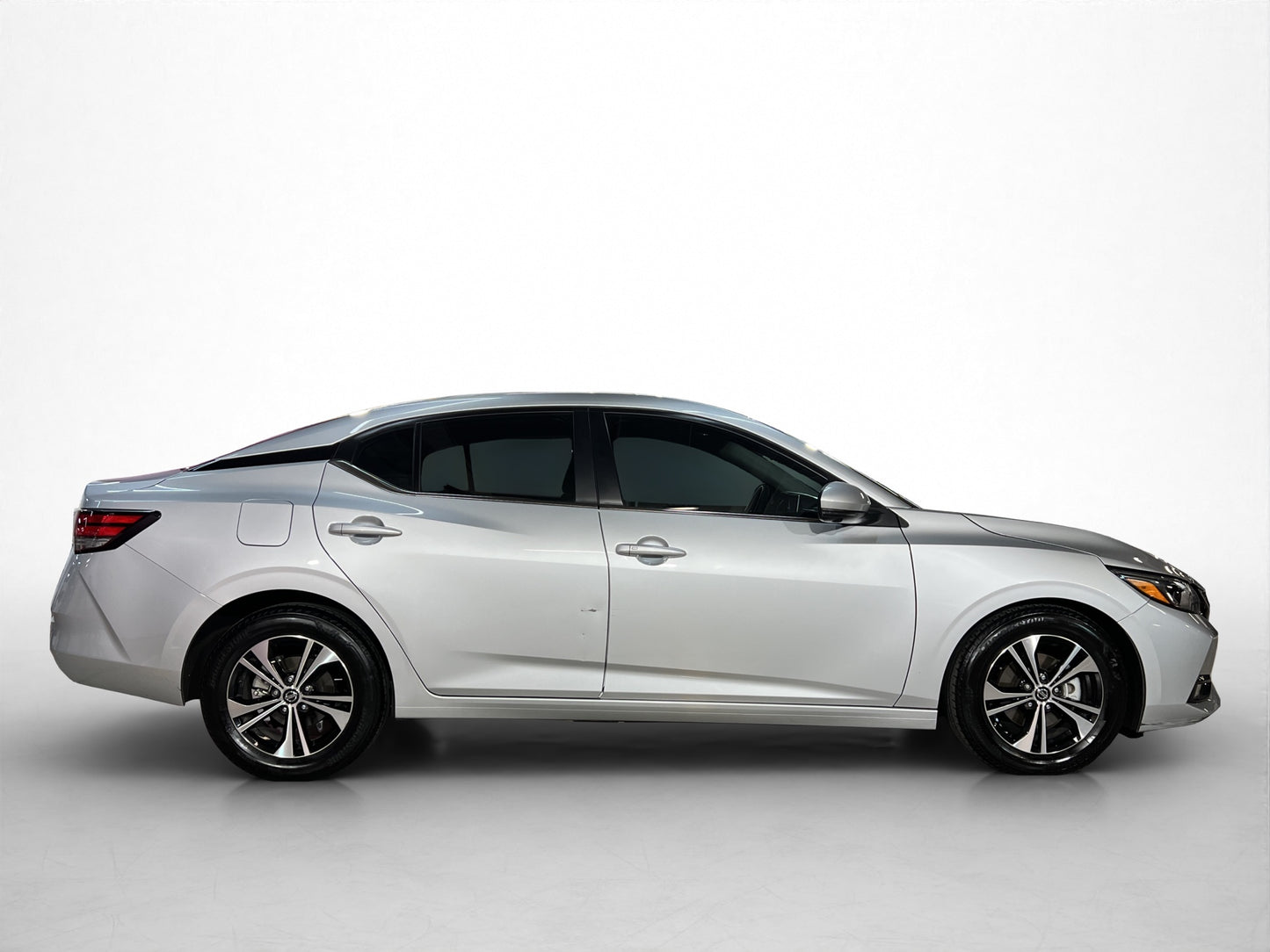 2023 Nissan Sentra Advance